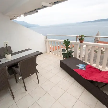 In With Sea View, Terrace, Air Conditioning Wifi 3340-6 アパート ピサック