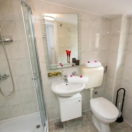 In With Sea View, Terrace, Air Conditioning Wifi 3340-6 アパート *